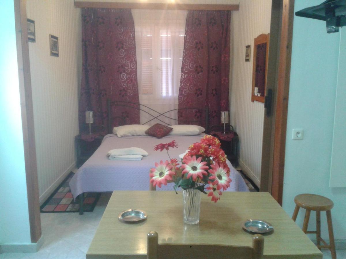 Hermoupoli Rooms Extérieur photo