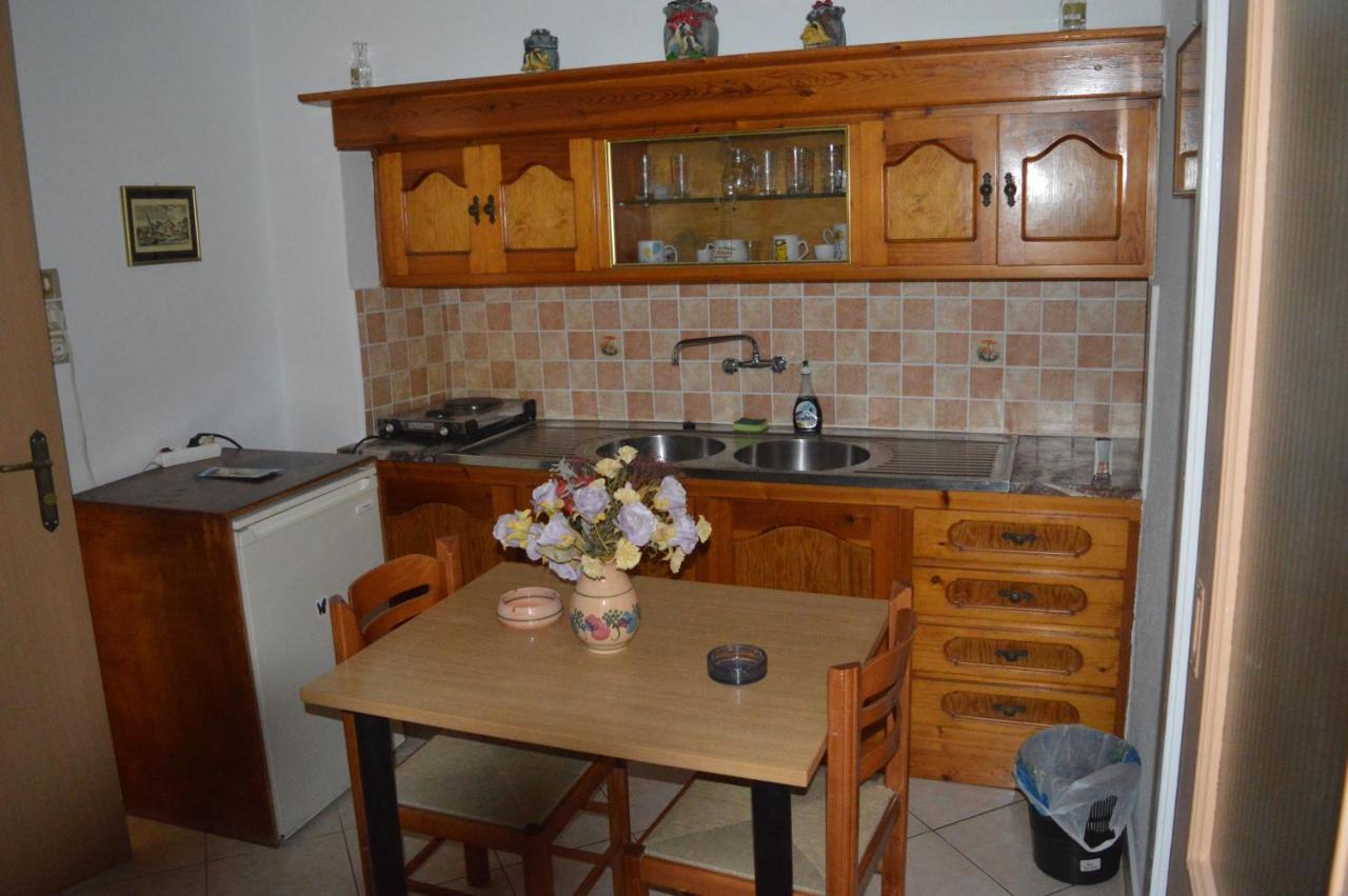 Hermoupoli Rooms Extérieur photo