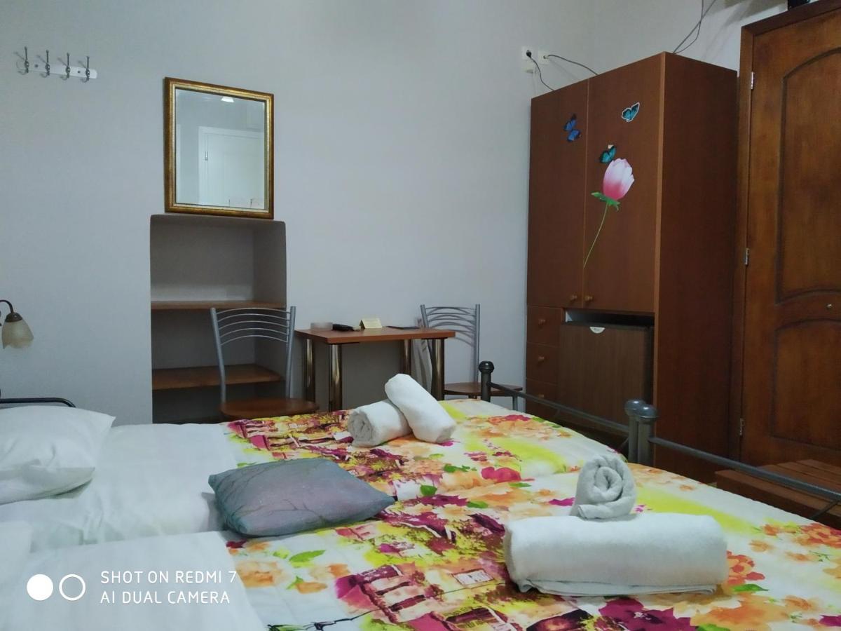 Hermoupoli Rooms Extérieur photo